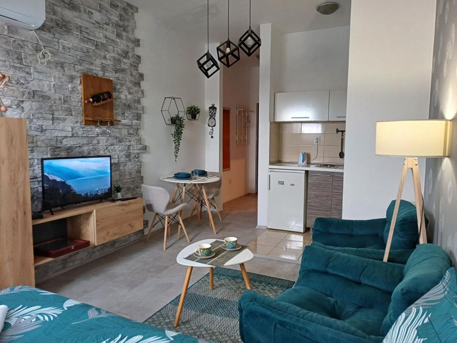 Apartment Centrum - Free Private Parking Novi Sad Exterior foto