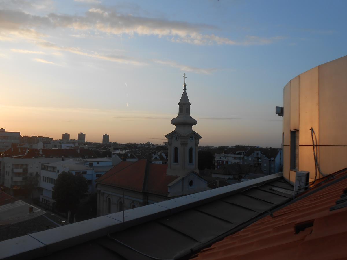 Apartment Centrum - Free Private Parking Novi Sad Exterior foto